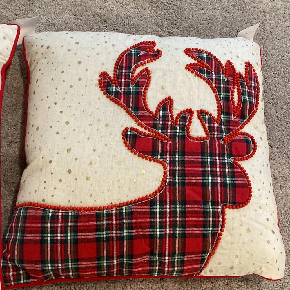 Plaid Reindeer Beaded Christmas Decorative set of 2 Pillows